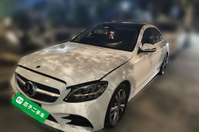 Ojetý Mercedes-Benz C-Class 2021 C 200 L Fashion Edition Sport Version