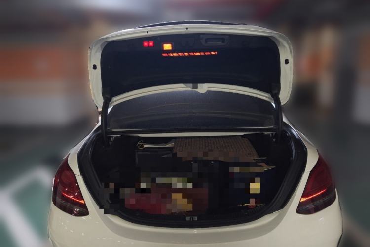 Used Mercedes-Benz C-Class 2021 C 200 L Fashion Edition Sport Version Trunk