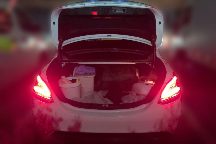 Used Mercedes-Benz C-Class 2021 C 200 L Fashion Edition Sport Version Trunk