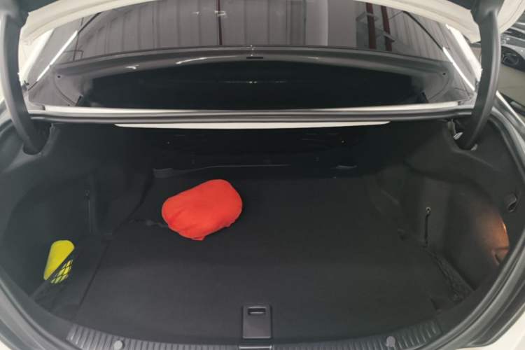 Used Mercedes-Benz C-Class 2021 C 260 L Sport Edition Star Collection Trunk