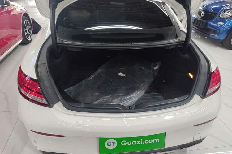 Used Mercedes-Benz C-Class 2021 C 260 Coupe Trunk