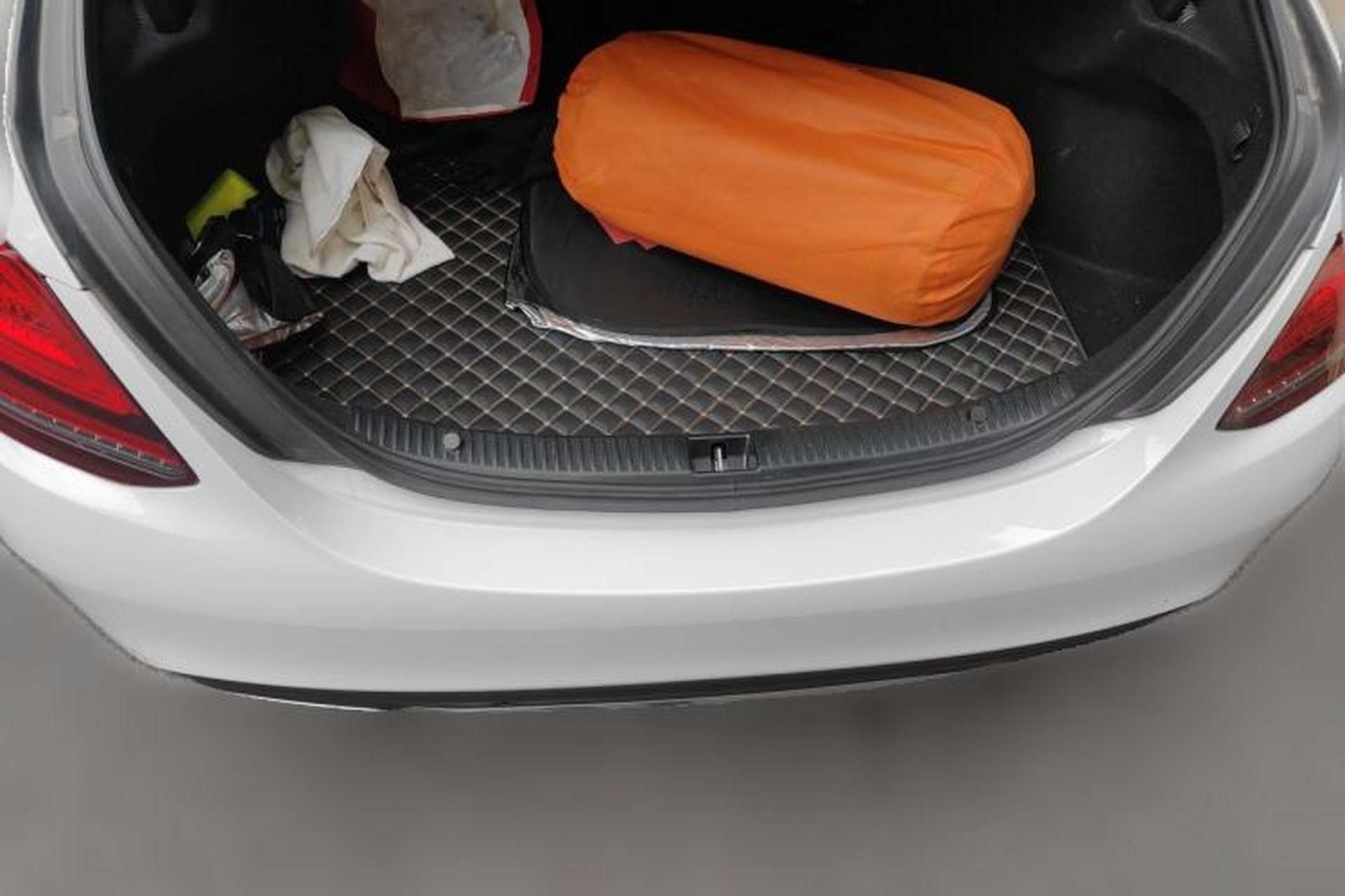 Used Mercedes-Benz C-Class 2021 C 200 L Fashion Edition Sport Version Trunk