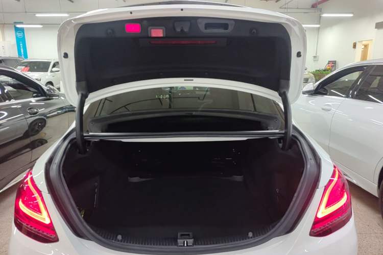 Used Mercedes-Benz C-Class 2021 C 260 L Sport Edition Star Collection Trunk