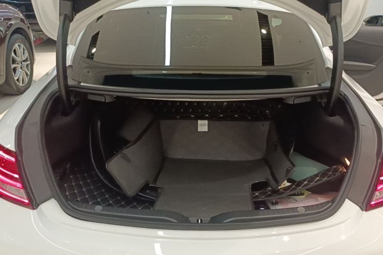 Used Mercedes-Benz C-Class 2021 C 260 Coupe Trunk