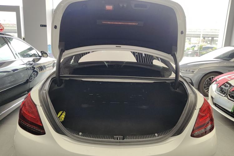Used Mercedes-Benz C-Class 2021 C 200 L Fashion Edition Sport Version Trunk