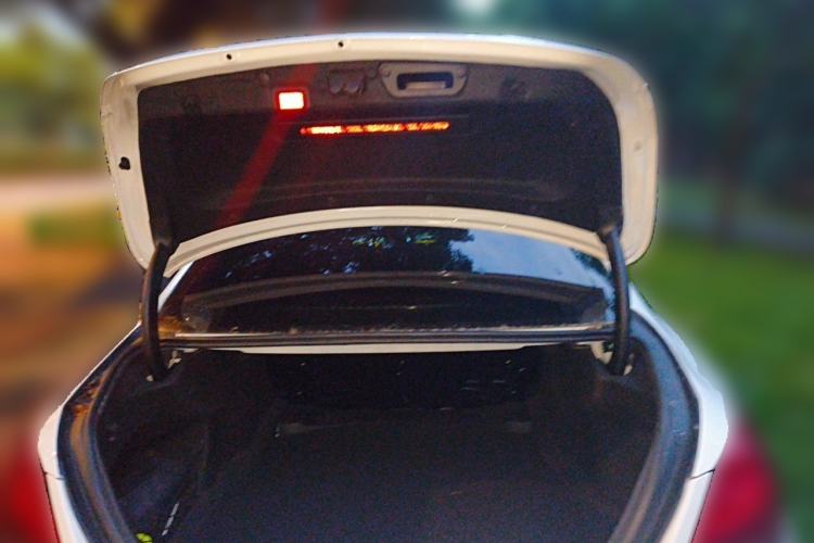 Used Mercedes-Benz C-Class 2021 C 200 L Fashion Edition Sport Version Trunk
