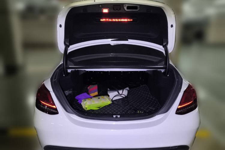 Used Mercedes-Benz C-Class 2021 C 200 L Fashion Edition Sport Version Trunk