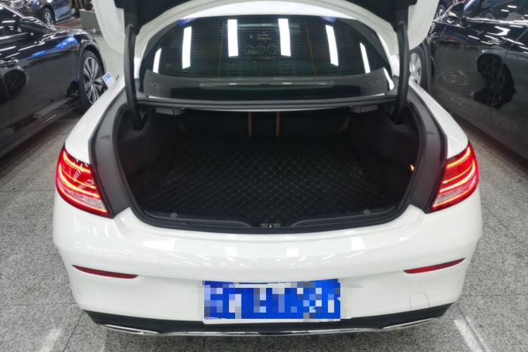 Used Mercedes-Benz C-Class 2021 C 260 Coupe Trunk