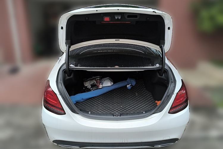 Used Mercedes-Benz C-Class 2021 C 200 L Fashion Edition Sport Version Trunk