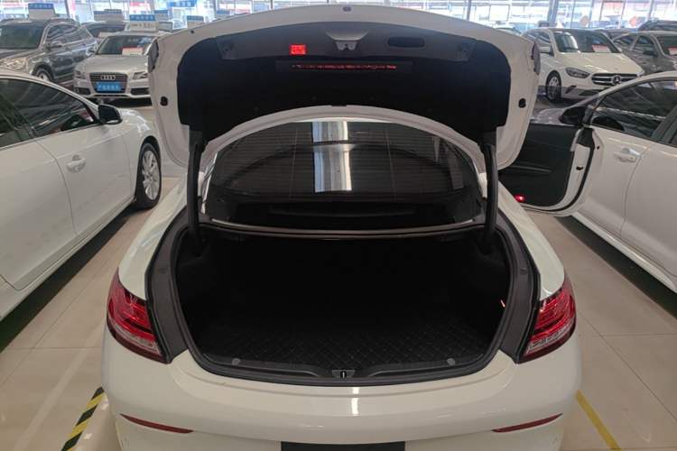 Used Mercedes-Benz C-Class 2021 C 260 Coupe Trunk