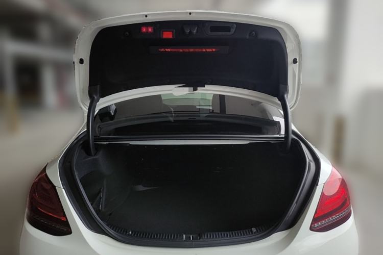 Used Mercedes-Benz C-Class 2021 C 200 L Fashion Edition Sport Version Trunk