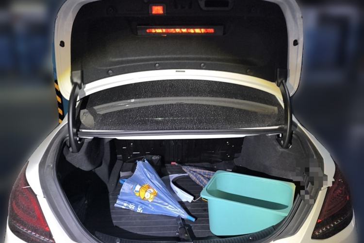 Used Mercedes-Benz C-Class 2021 C 200 L Fashion Model Trunk