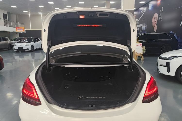 Used Mercedes-Benz C-Class 2021 C 200 L Fashion Edition Sport Version Trunk