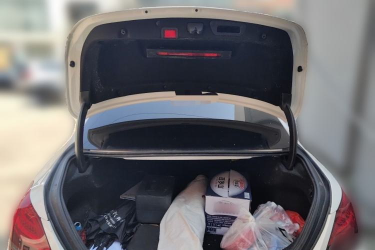 Used Mercedes-Benz C-Class 2021 C 200 L Fashion Edition Sport Version Trunk