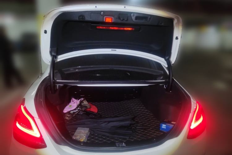 Used Mercedes-Benz C-Class 2021 C 200 L Fashion Edition Sport Version Trunk