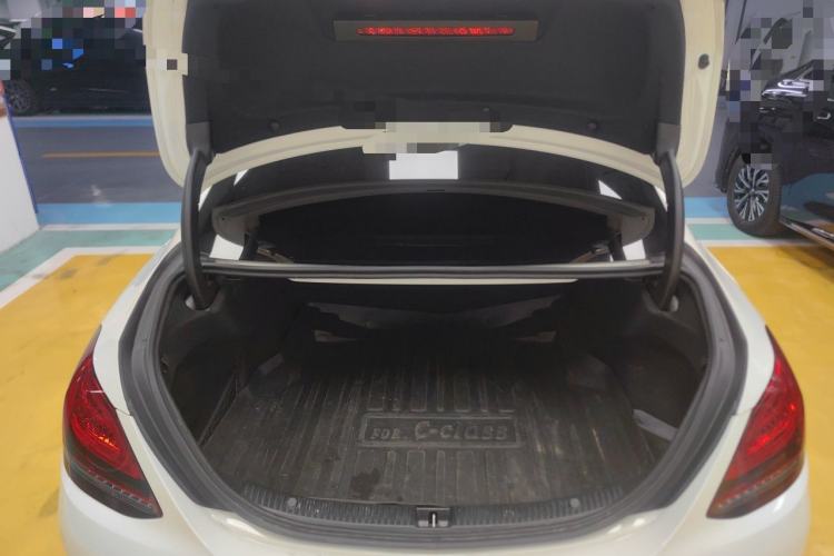 Used Mercedes-Benz C-Class 2021 C 200 L Fashion Edition Sport Version Trunk