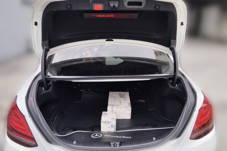Used Mercedes-Benz C-Class 2021 C 200 L Fashion Edition Sport Version Trunk