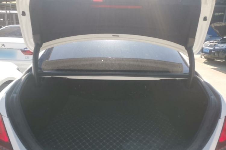 Used Mercedes-Benz C-Class 2021 C 260 L Sport Edition Star Collection Trunk