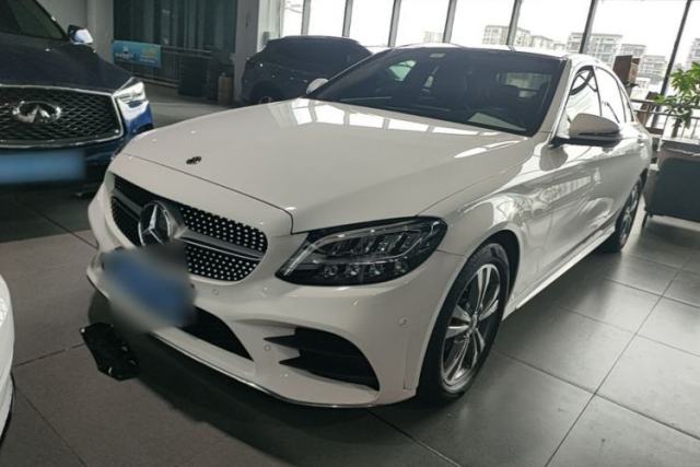 Mercedes-Benz C-Class 2021 C 200 L Fashion Edition Sport Version usado