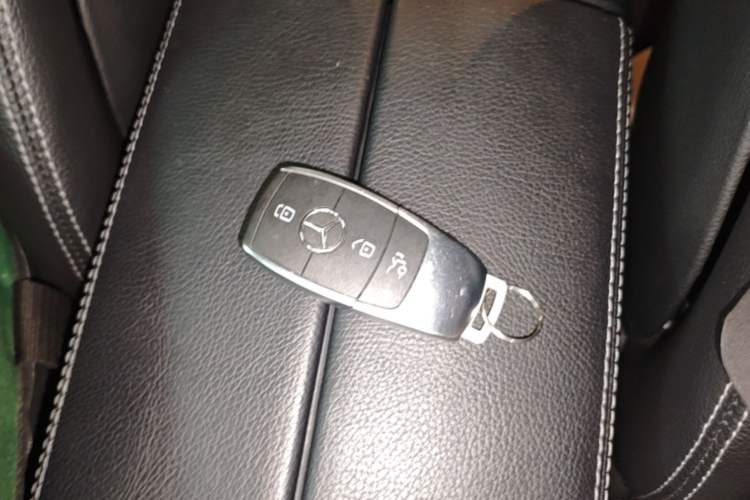 Used Mercedes-Benz C-Class 2021 C 260 L Sport Edition Star Collection Vehicle Key