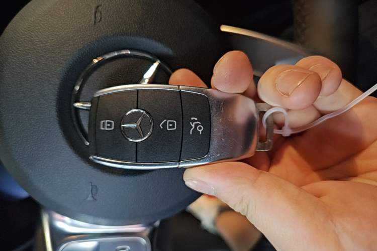 Used Mercedes-Benz C-Class 2021 C 260 Star Edition Vehicle Key