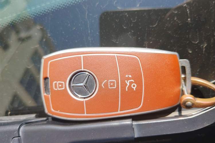 Used Mercedes-Benz C-Class 2021 C 200 L Fashion Edition Sport Version Vehicle Key