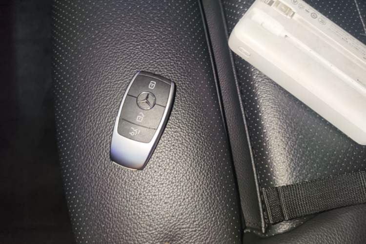 Used Mercedes-Benz C-Class 2021 C 260 L Sport Edition Star Collection Vehicle Key