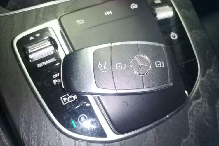 Used Mercedes-Benz C-Class 2021 C 260 L Sport Edition Vehicle Key