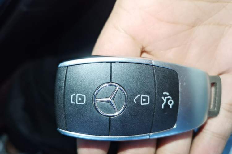 Used Mercedes-Benz C-Class 2021 C 260 L Sport Edition Star Collection Vehicle Key