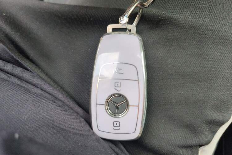 Used Mercedes-Benz C-Class 2021 C 260 Star Edition Vehicle Key