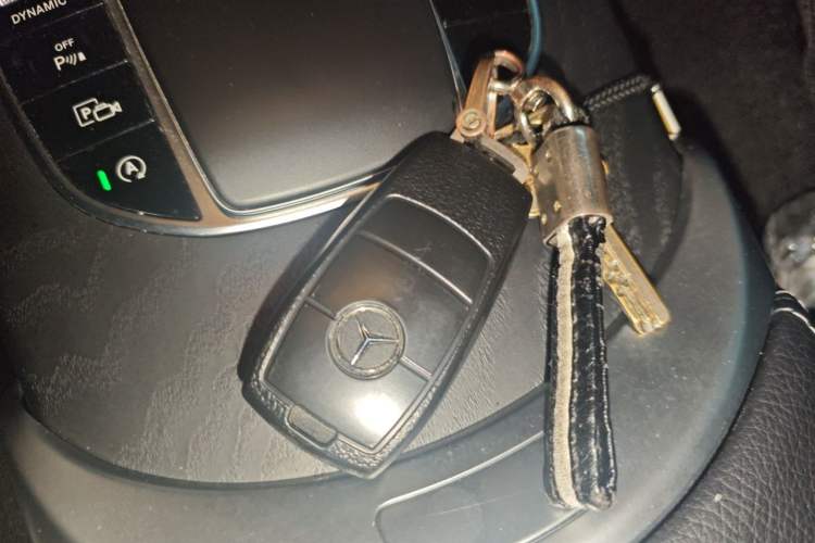 Used Mercedes-Benz C-Class 2021 C 200 L Fashion Edition Sport Version Vehicle Key