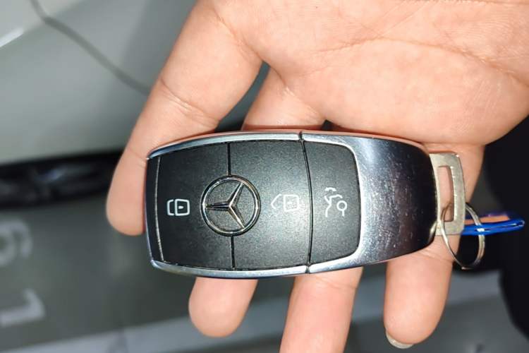 Used Mercedes-Benz C-Class 2021 C 260 L Sport Edition Vehicle Key