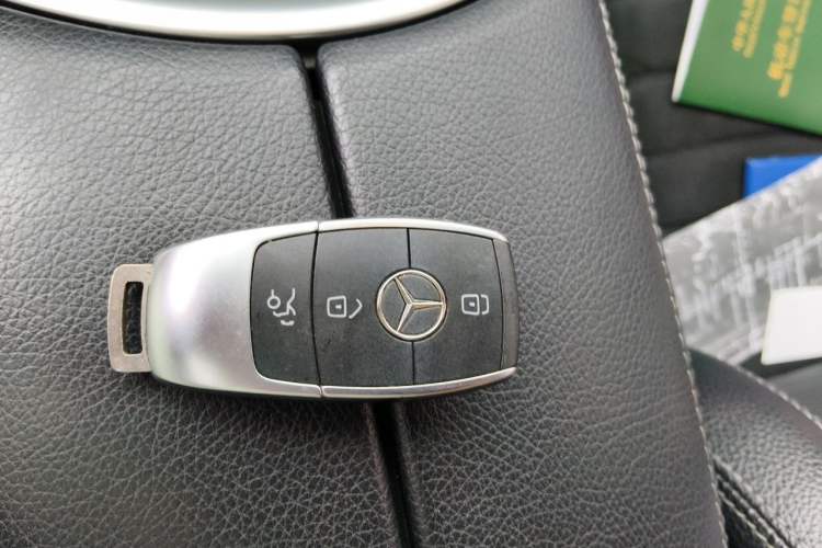 Used Mercedes-Benz C-Class 2021 C 260 Star Edition Vehicle Key