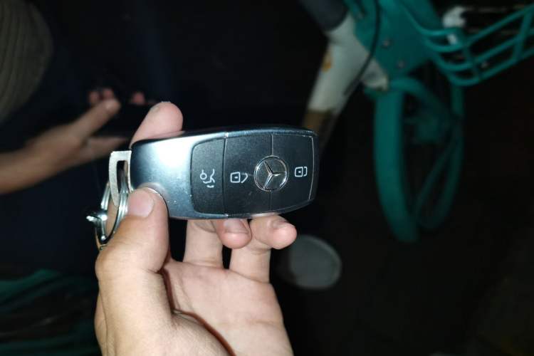 Used Mercedes-Benz C-Class 2021 C 200 L Fashion Edition Sport Version Vehicle Key