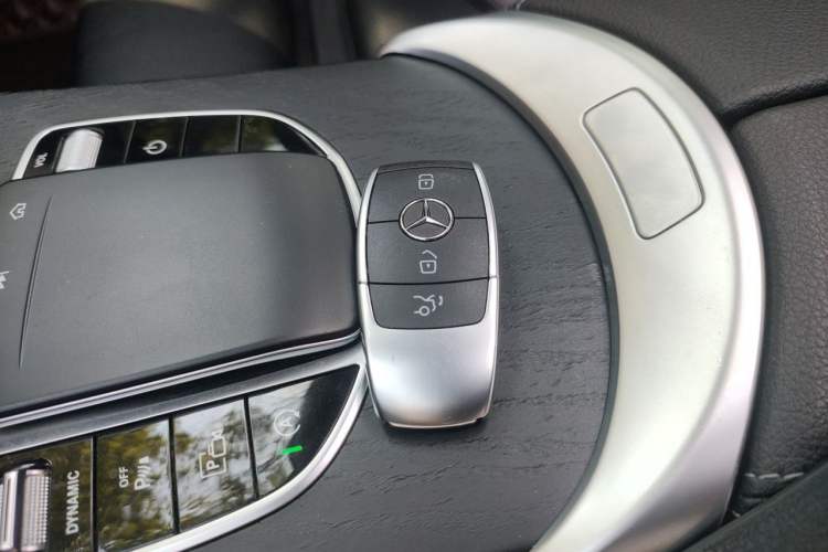 Used Mercedes-Benz C-Class 2021 C 260 L Sport Edition Vehicle Key