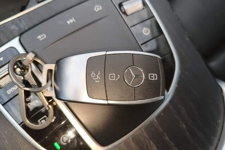Used Mercedes-Benz C-Class 2021 C 260 L Sport Edition Star Collection Vehicle Key