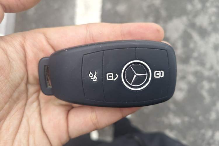 Used Mercedes-Benz C-Class 2021 C 260 L Sport Edition Vehicle Key
