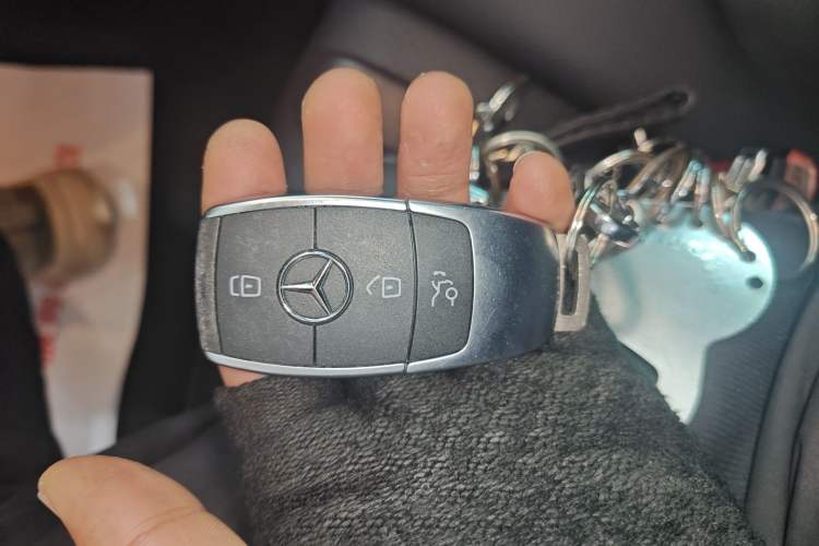 Used Mercedes-Benz C-Class 2021 C 260 L Sport Edition Vehicle Key