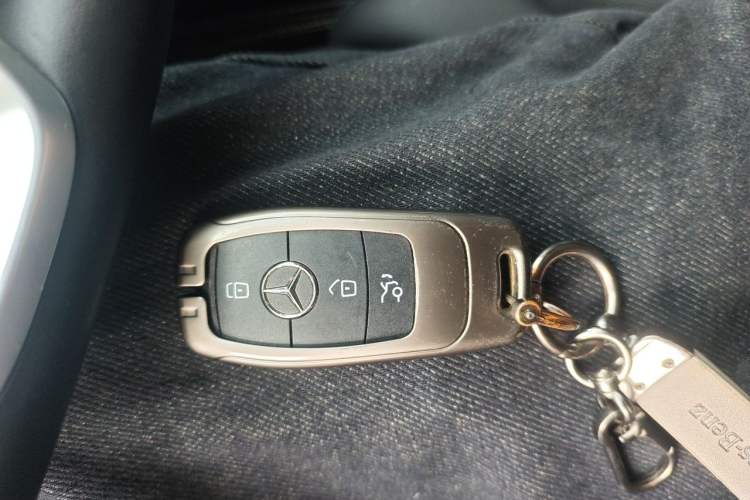 Used Mercedes-Benz C-Class 2021 C 260 Star Edition Vehicle Key