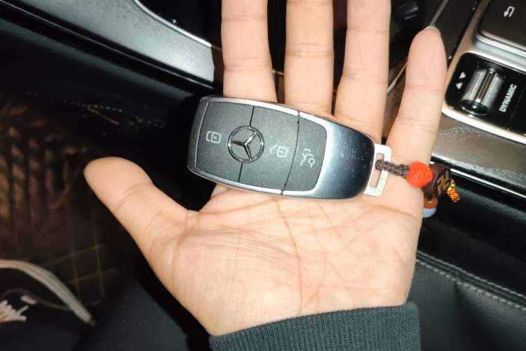 Used Mercedes-Benz C-Class 2021 C 260 L Sport Edition Star Collection Vehicle Key