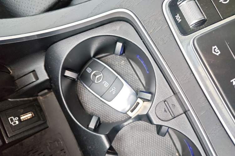 Used Mercedes-Benz C-Class 2021 C 260 L Sport Edition Vehicle Key