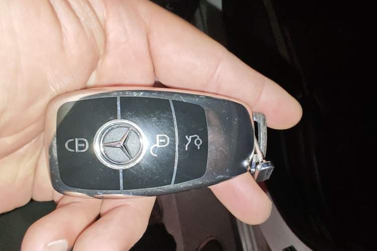 Used Mercedes-Benz C-Class 2021 C 260 L Sport Edition Star Collection Vehicle Key