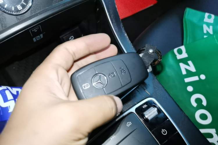 Used Mercedes-Benz C-Class 2021 C 260 L Sport Edition Star Collection Vehicle Key