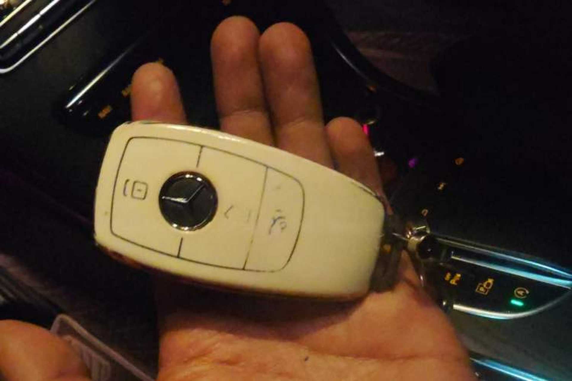 Used Mercedes-Benz C-Class 2021 C 260 L Sport Edition Vehicle Key