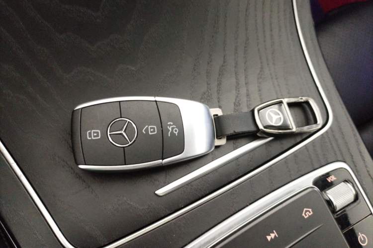 Used Mercedes-Benz C-Class 2021 C 200 L Fashion Edition Sport Version Vehicle Key