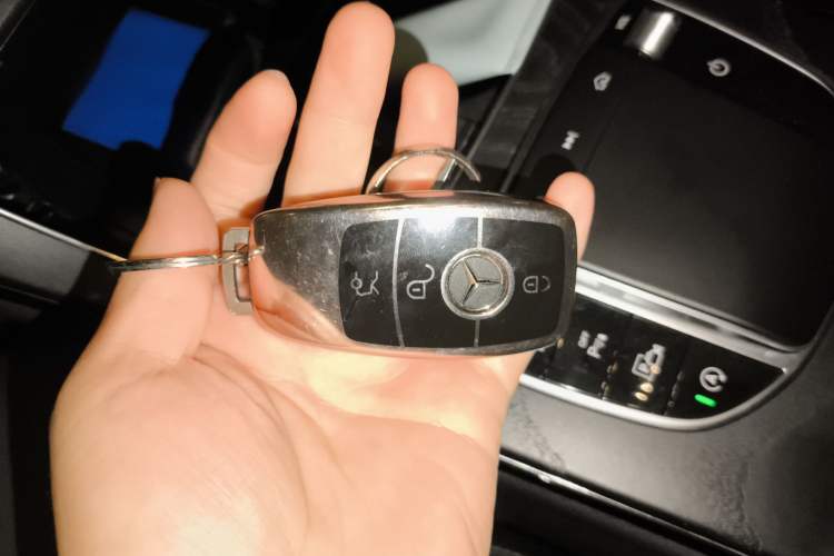 Used Mercedes-Benz C-Class 2021 C 200 L Fashion Edition Sport Version Vehicle Key