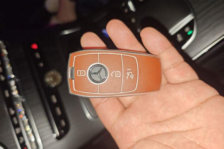 Used Mercedes-Benz C-Class 2021 C 200 L Fashion Edition Sport Version Vehicle Key