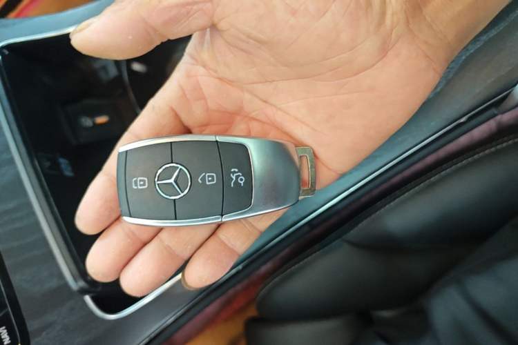Used Mercedes-Benz C-Class 2021 C 260 L Sport Edition Vehicle Key