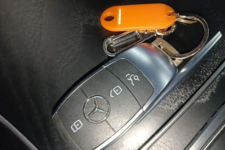 Used Mercedes-Benz C-Class 2021 C 260 L Sport Edition Star Collection Vehicle Key