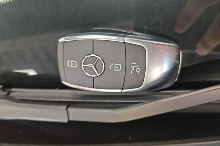 Used Mercedes-Benz C-Class 2021 C 260 L Sport Edition Vehicle Key
